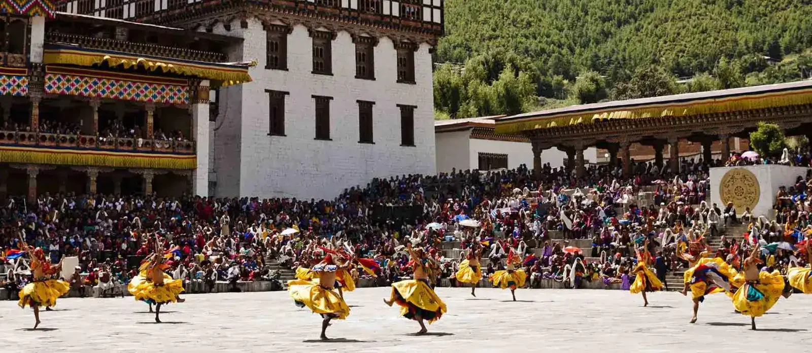 8-SNAPSHOTS-OF-BHUTANESE-LIFE-WE-WOULD-ENCOURAGE-ANY-VISITOR-TO-EXPERIENCE.jpeg